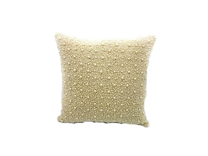 OFF-WHITE PEARL CUSHION